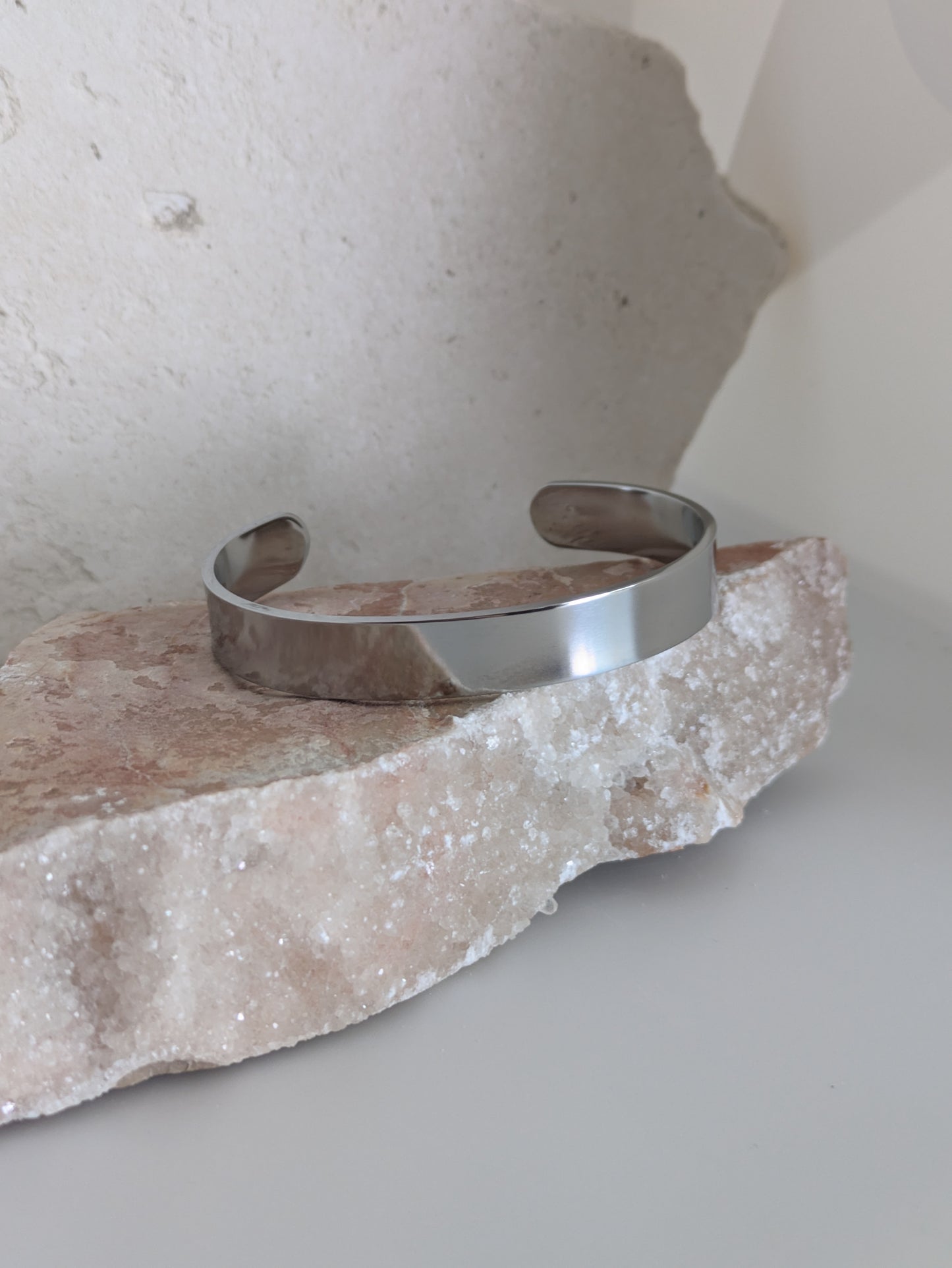 Brazalete rígido personalizado modelo EMMA